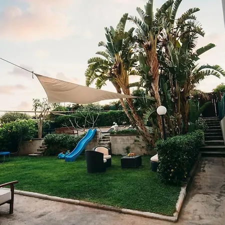 House By The Sea Sicilia Holiday home *